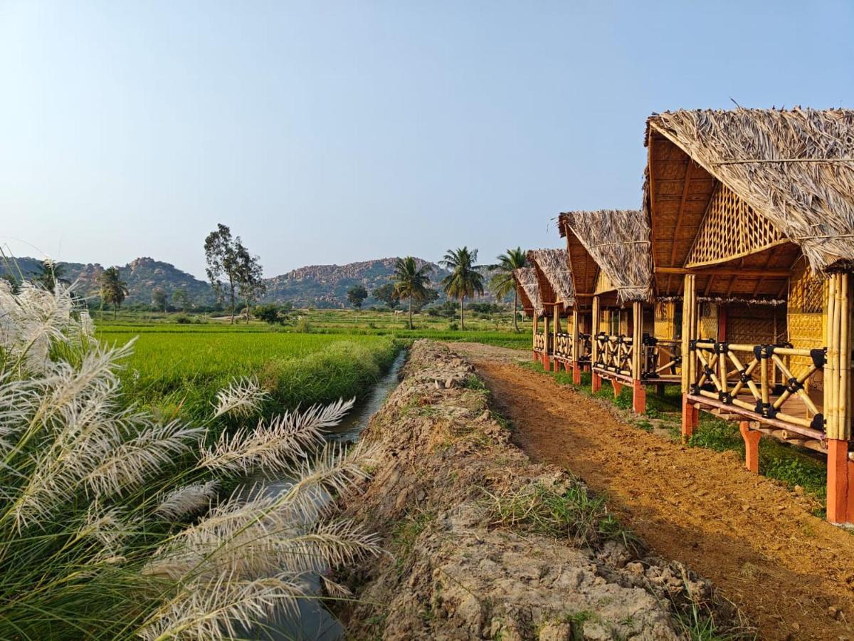 Hotel The Sundown Hampi Exterior foto