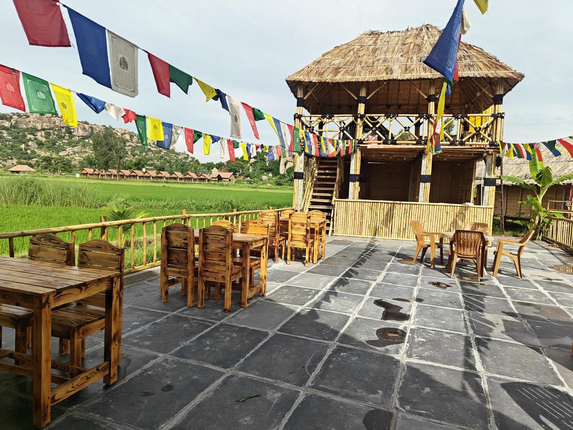 Hotel The Sundown Hampi Exterior foto