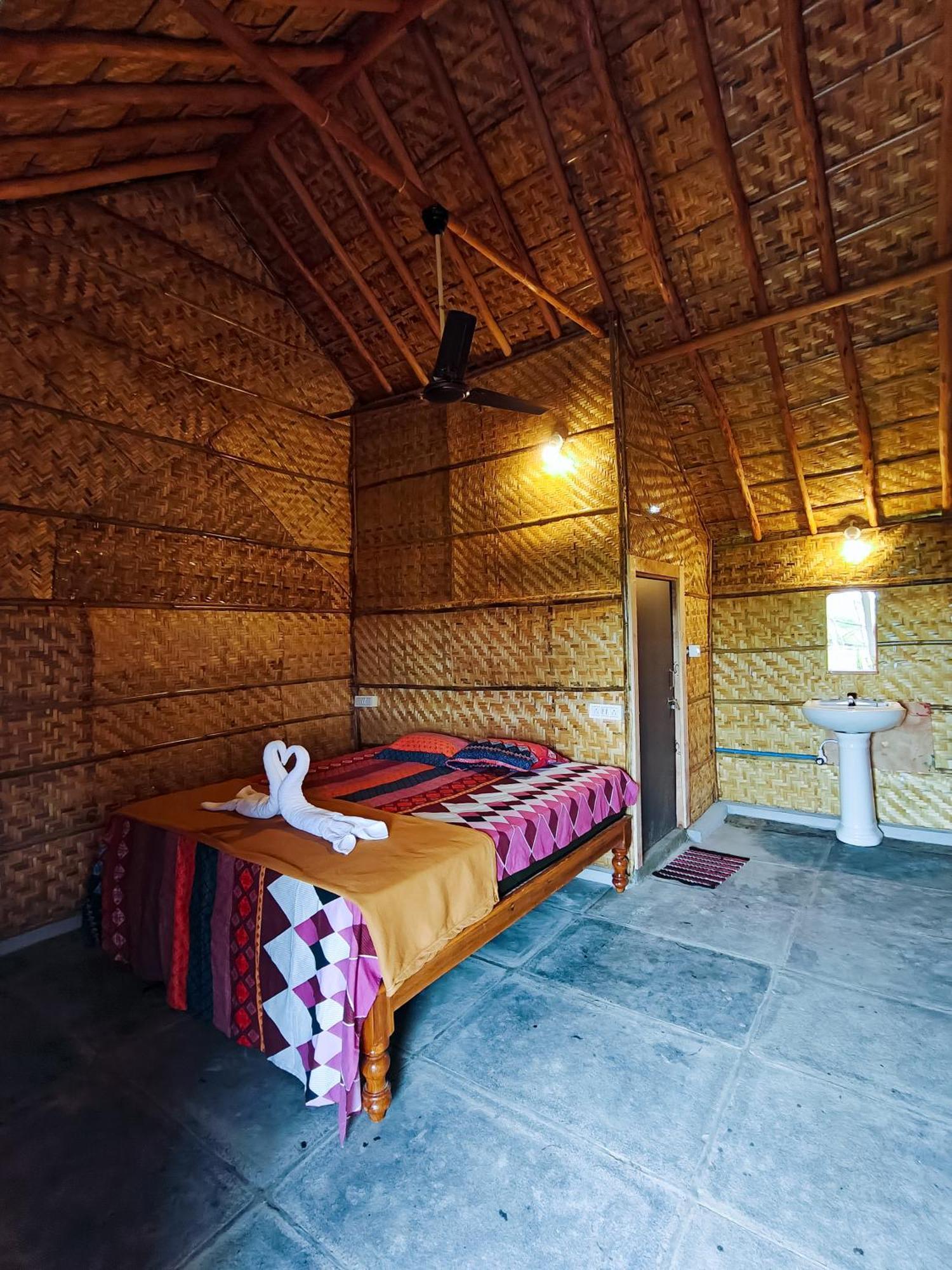 Hotel The Sundown Hampi Exterior foto
